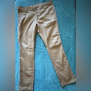 Classic Tan Men's Chinos